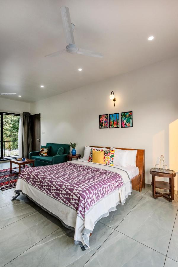 Saffronstays Mayfair Gardens 4 Bedroom Petfriendly Pool Villa Alibag Luaran gambar