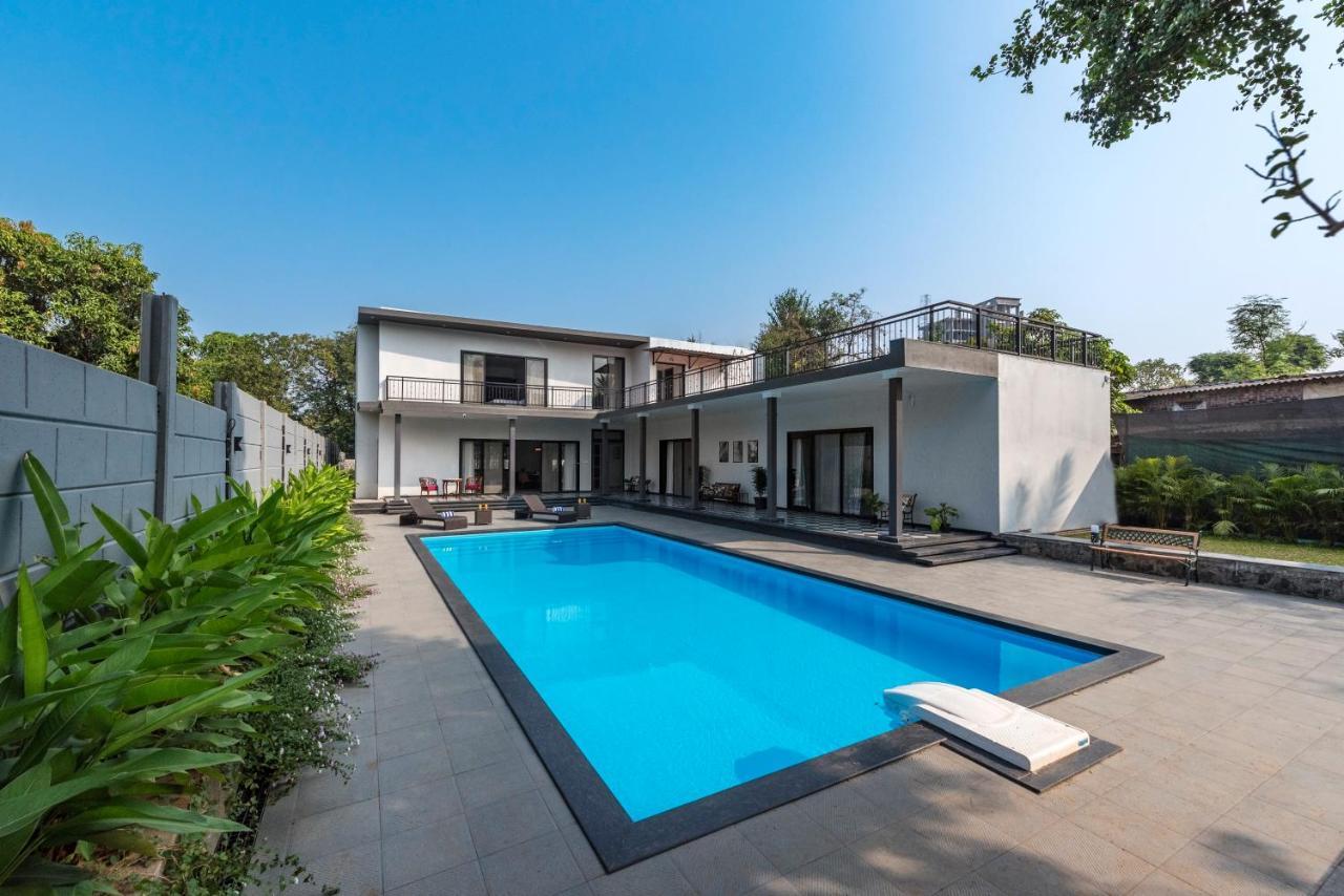 Saffronstays Mayfair Gardens 4 Bedroom Petfriendly Pool Villa Alibag Luaran gambar