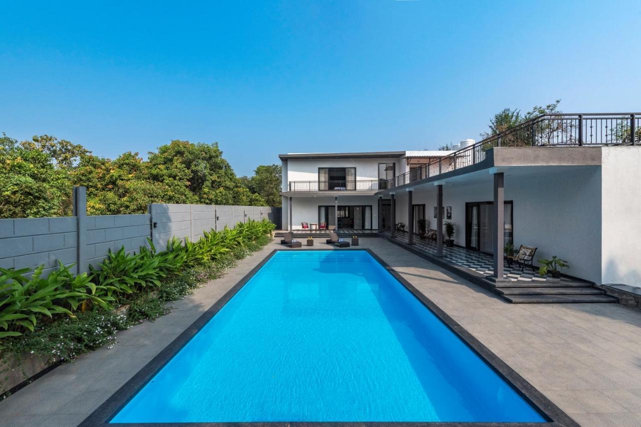 Saffronstays Mayfair Gardens 4 Bedroom Petfriendly Pool Villa Alibag Luaran gambar