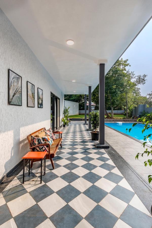 Saffronstays Mayfair Gardens 4 Bedroom Petfriendly Pool Villa Alibag Luaran gambar